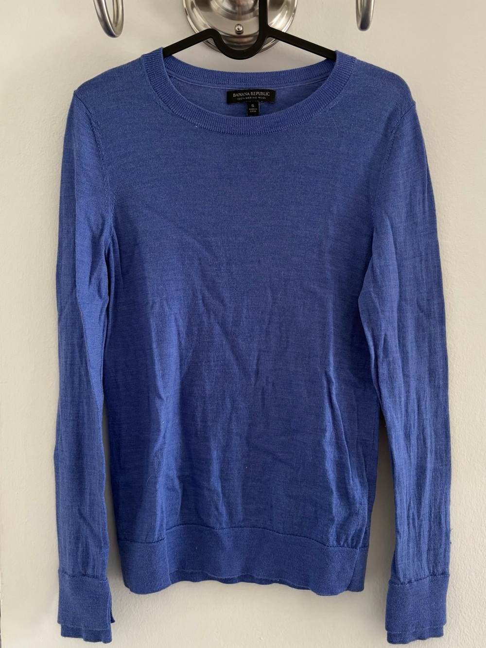 Banana Republic Men's Royal Blue Crewneck Sweater